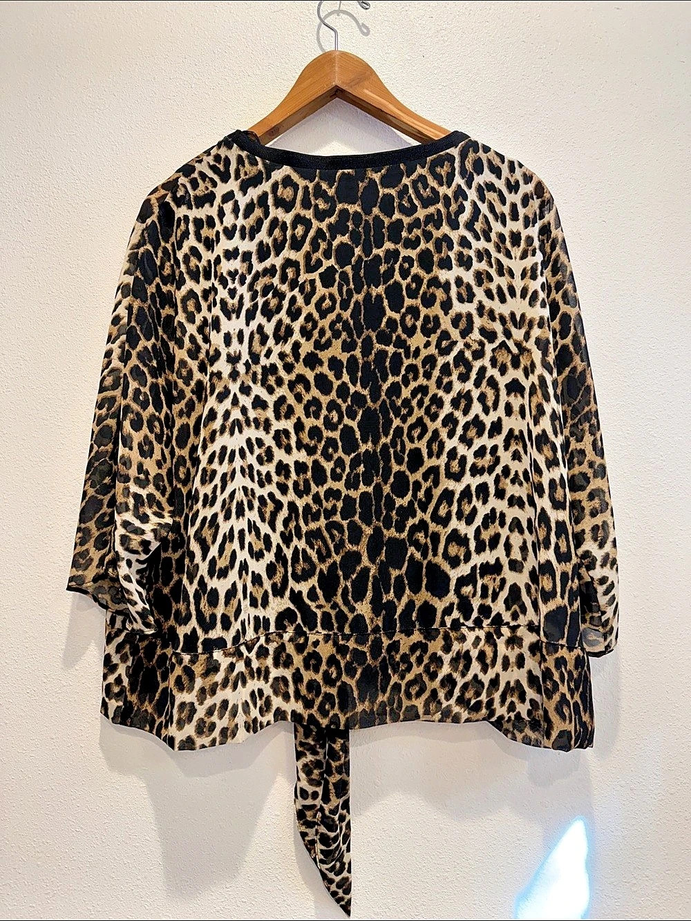 Zara Leopard Print Tie-Front Blouse in Brown & Black Size Medium - Picture 2 of 5